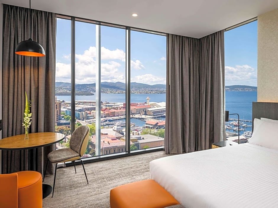 Deluxe Doppel Zimmer mit Meerblick Mövenpick Hotel Hobart