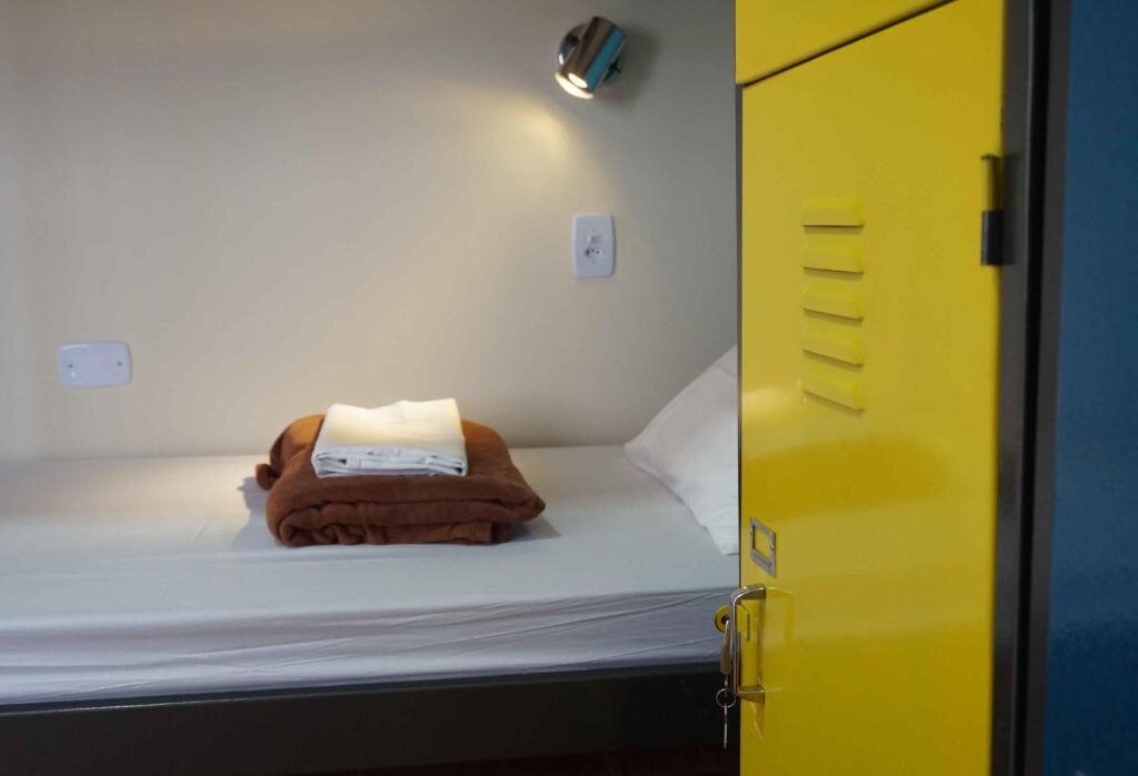 Кровать в общем номере (женский номер) Aurora Hostel Rio
