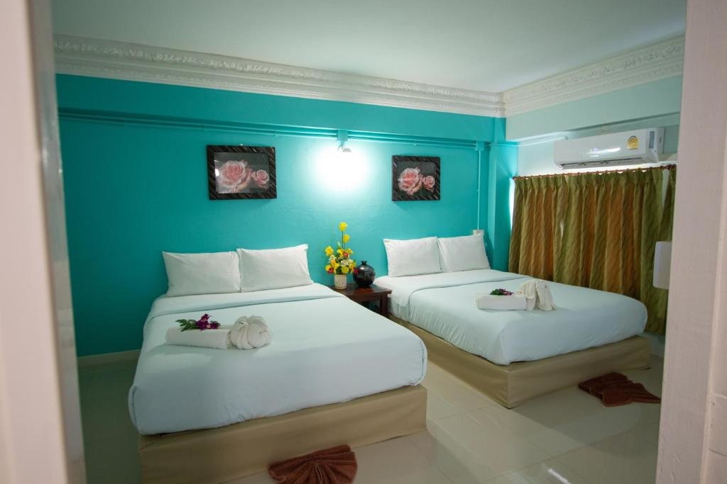 Standard Vierer Zimmer Anchalee Resort