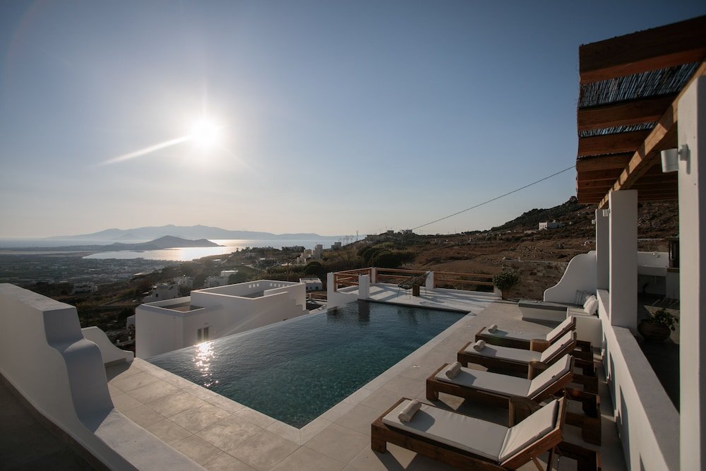 Вилла Grand Naxos Skyline Deluxe Villas