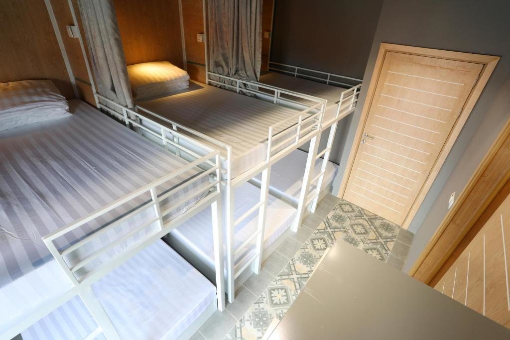 Кровать в общем номере RS II Guesthouse