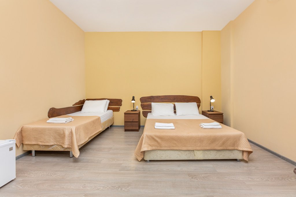 Komfort Dreier Zimmer mit Blick Blaga Del Mar Hotel