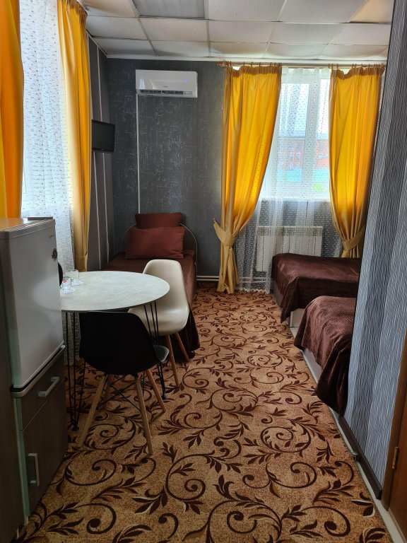 Confort triple chambre Hotel Almaz