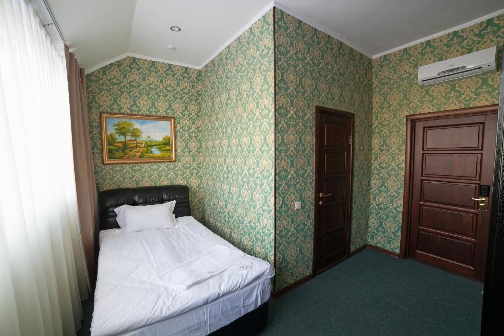 Standard Einzel Zimmer mit Blick Voyazh Hotel