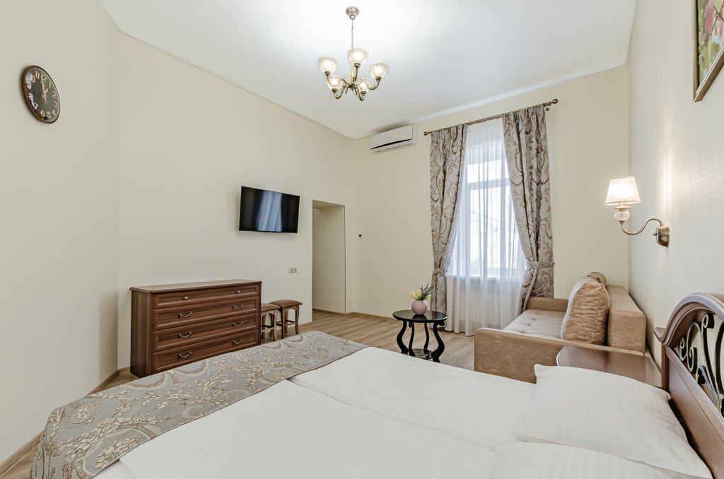 Suite cuádruple Nikolay Gogol Mini-Hotel