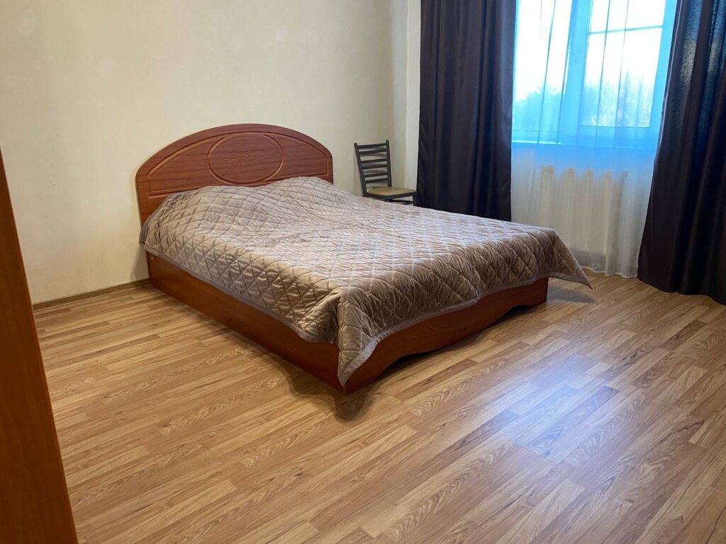 Apartment Dukat U Ozera Shkolnoye Flat