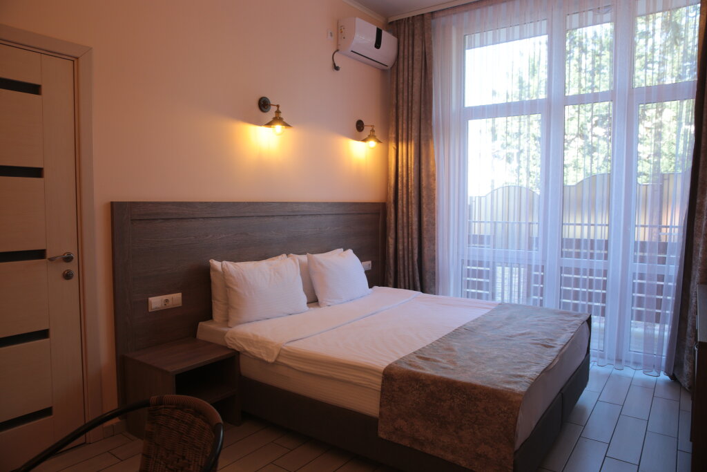 Standard Doppel Zimmer mit Balkon L-hotel