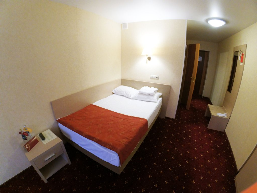 Standard Amaks Single room AMAKS Yubileinaya Hotel