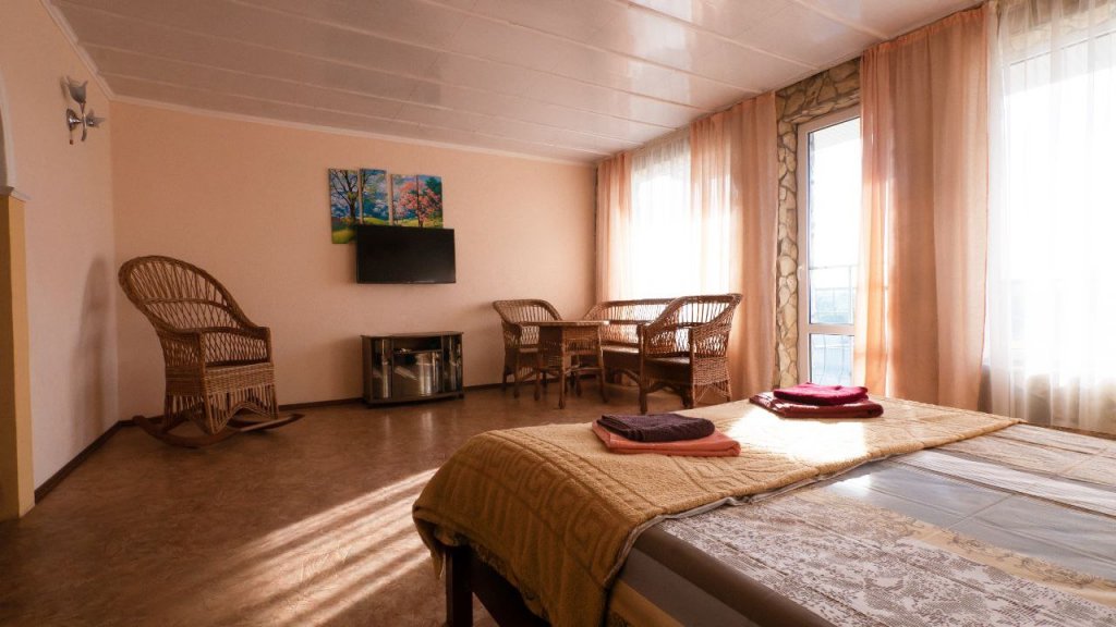 Family Suite with balcony and with view Otdykh Na Chernomorskoy Hotel Resort