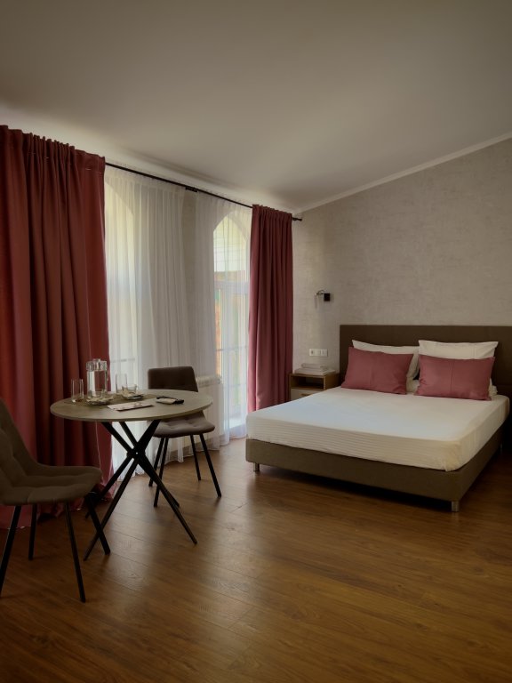 Standard Double room Leyka Hotel