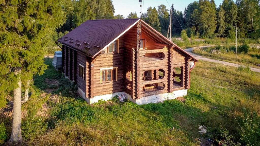 Cabaña familiar con balcón y con vista Novgorodskaya Derevnya Cottage