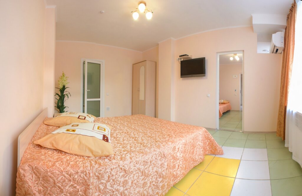 2 Bedrooms Apartment Leto Mini-Hotel