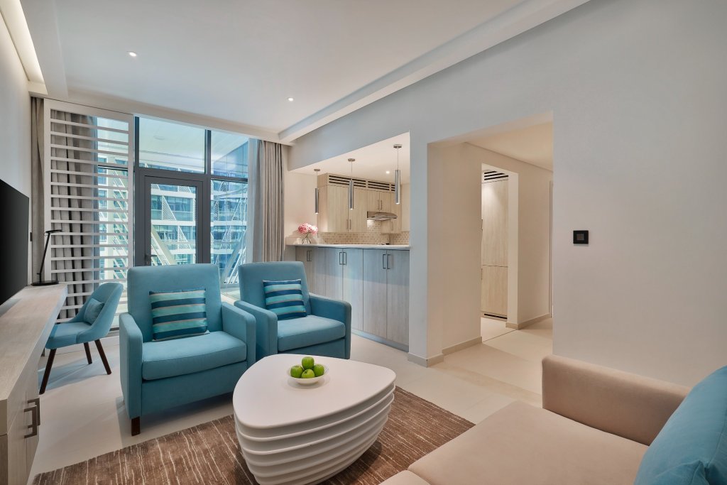 Двухместные апартаменты Superior c 1 комнатой с балконом и с видом на город NH Collection Dubai The Palm