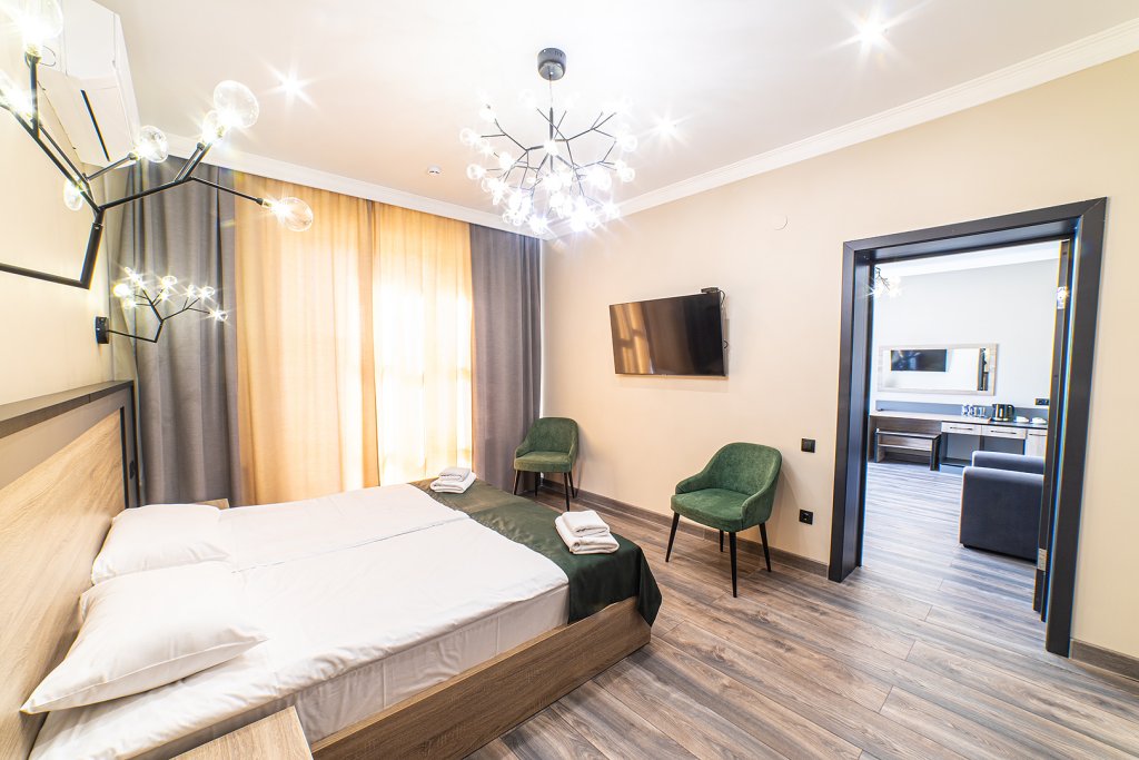 Doppel Suite mit Balkon und mit Blick Hotel Verhnie Golubyye Ozyora