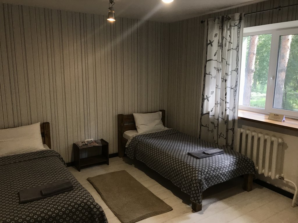 Bett im Wohnheim Akademiya Hotel