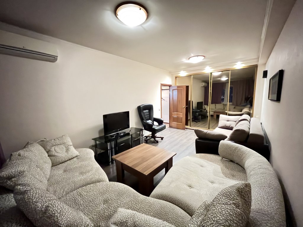 Suite with view Noviy Arbat 10 Apartments