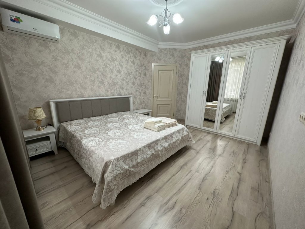 Appartamento sestuplo con vista V Novom Chastnom Trekhetazhnom Dome Apartments