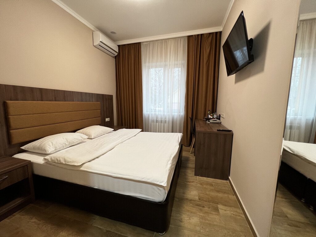 Standard Doppel Zimmer Marton City Hotel