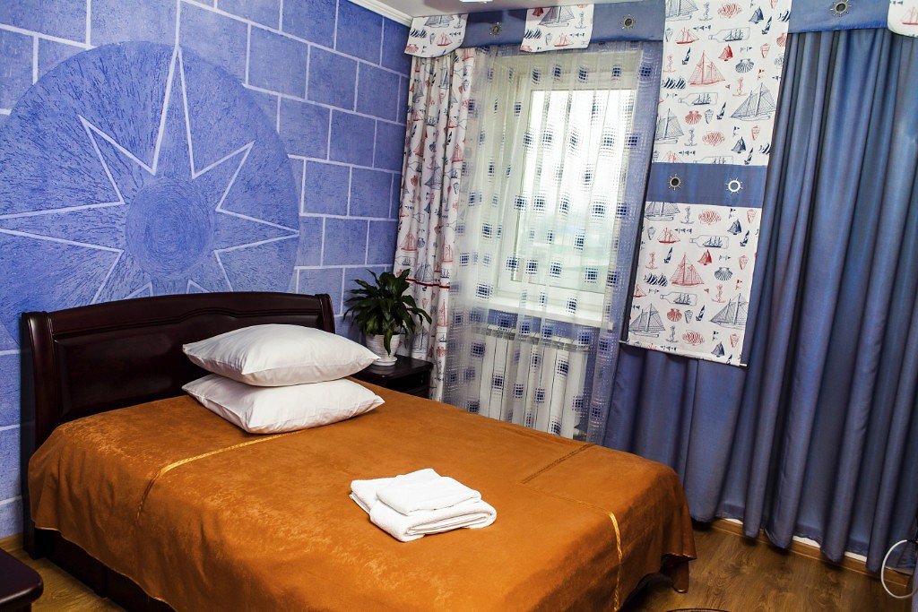 Economy Doppel Zimmer mit Balkon Roza Vetrov Hotel