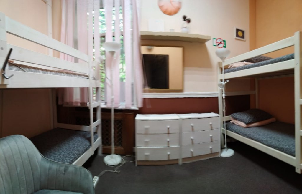 Кровать в общем номере (женский номер) Оранж Хостел