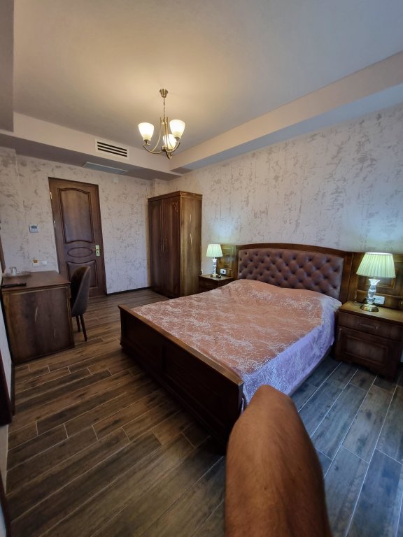 Doppel Zimmer mit Bergblick Chateau Davitiani Hotel