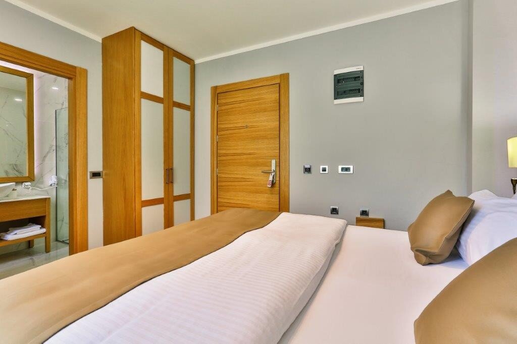Standard Doppel Zimmer mit Balkon Lusso Mare Hotel