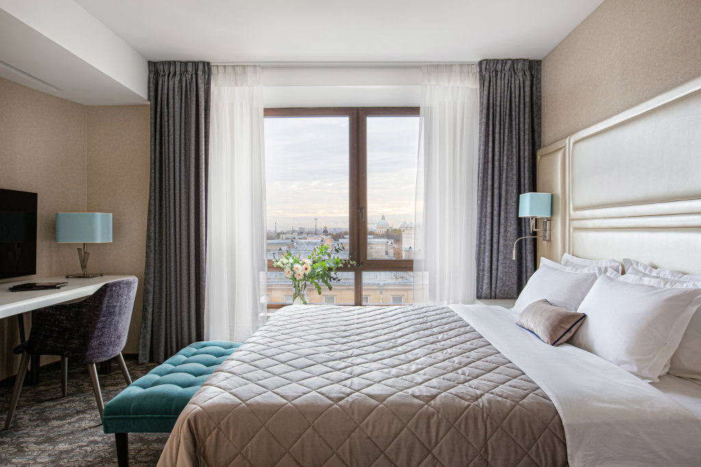 2-room Premier Double Suite with panoramic view Kostas Hotel