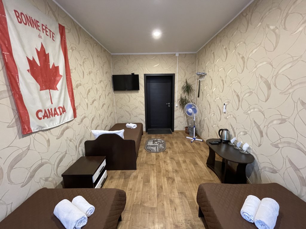 Canada Triple room Forsazh Hotel