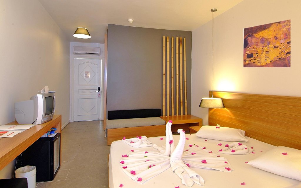 Standard simple chambre avec balcon Magnific Hotel
