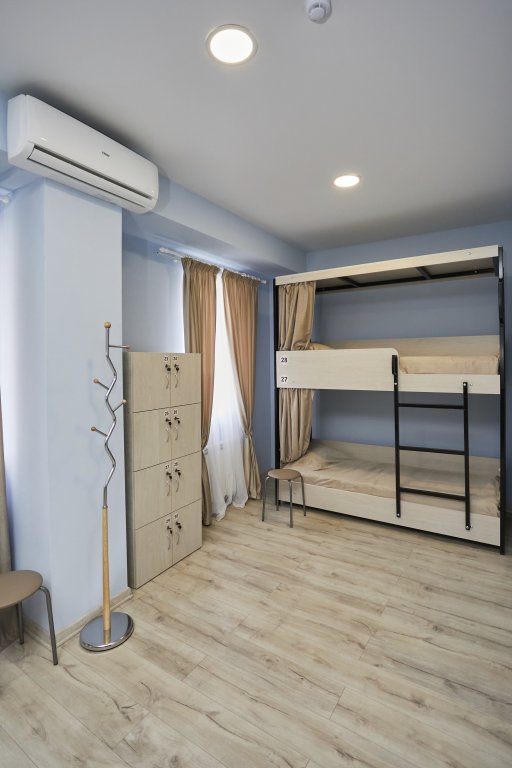 Cama en dormitorio compartido (dormitorio compartido femenino) Tokio Hostel