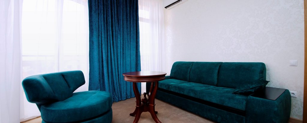 Suite 2 dormitorios con balcón Dream Hotel Anapa