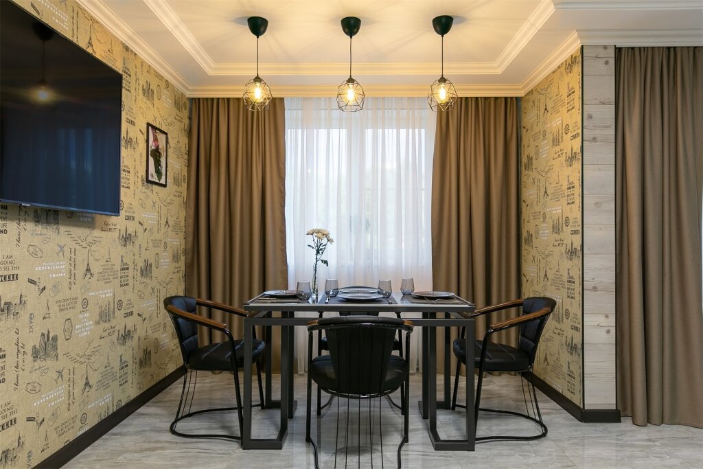 Premium Suite mit Balkon Kuznechniy 1 Apart-Hotel