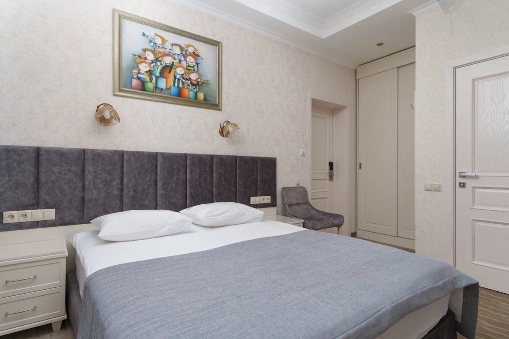 Comfort 2 building Double room with balcony Evropa Hotel