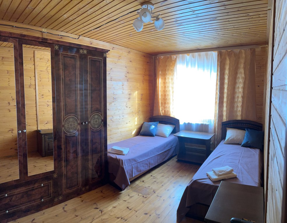Vierer Hütte Dezhavyu Guest house