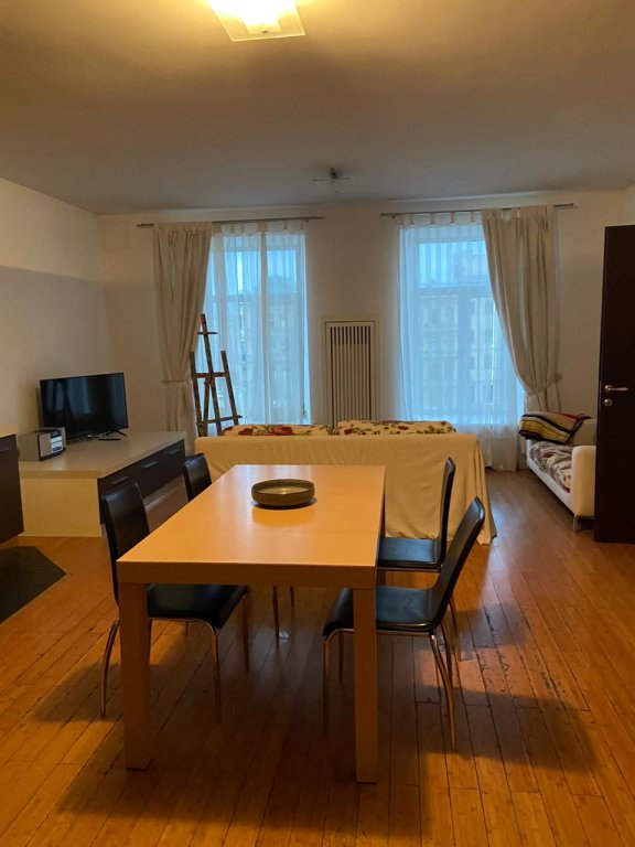 Appartamento Dvukhkomnatnaya Kvartira S Vidom Na Naberezhnuyu Apartments