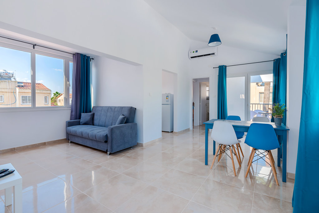 Апартаменты Superior с балконом Color Cyprus Amozoniu Apartments