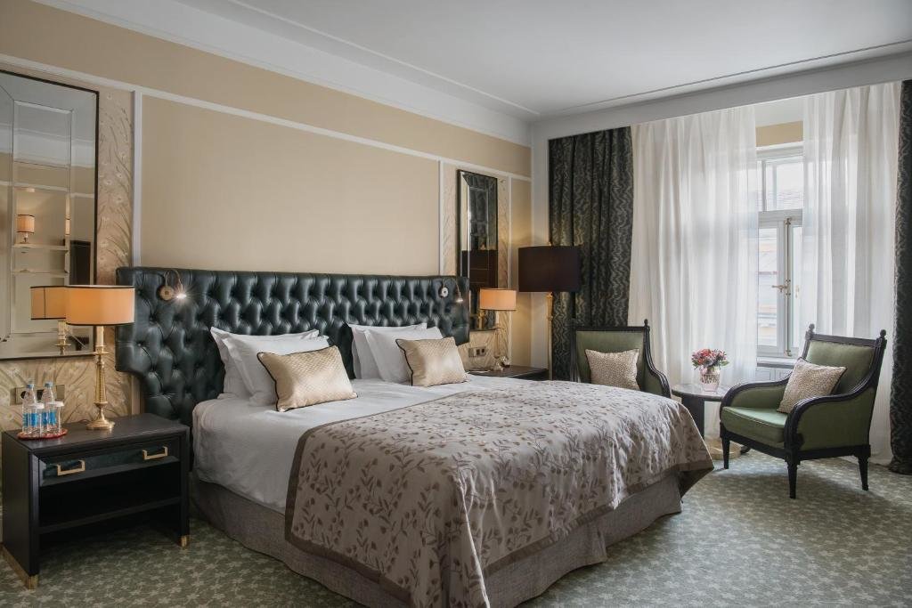 Двухместный номер Deluxe Grand Hotel Europe, A Belmond Hotel, St Petersburg