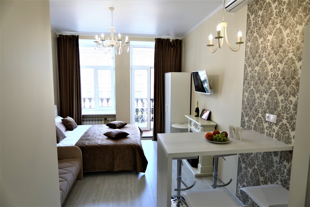 Suite mit Balkon und mit Blick Nevskiy prospect 81 Apartments