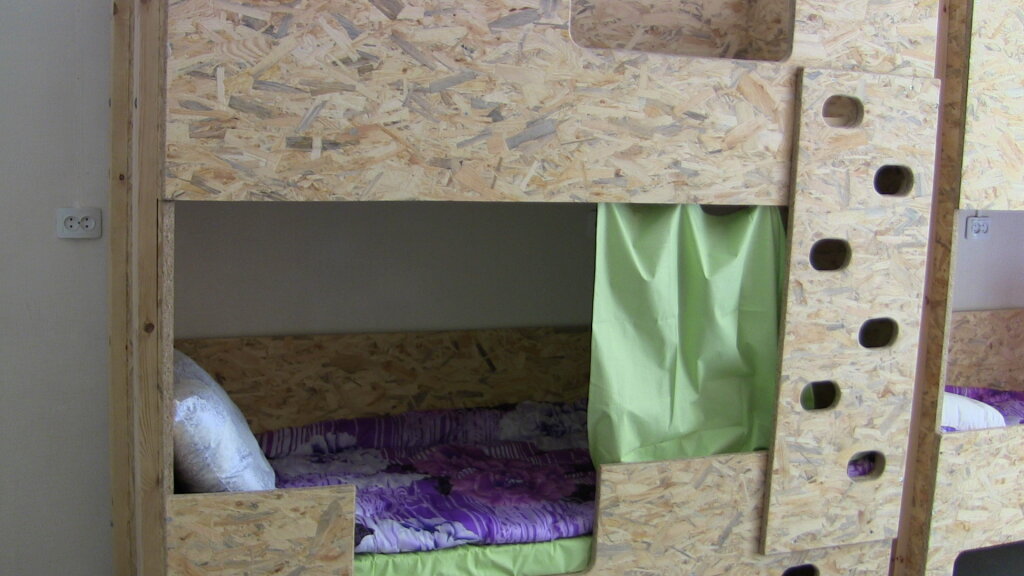 Кровать в общем номере Хостел Подушка
