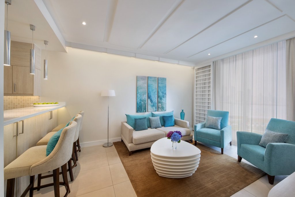 Двухместные апартаменты c 1 комнатой с балконом и с видом на город NH Collection Dubai The Palm