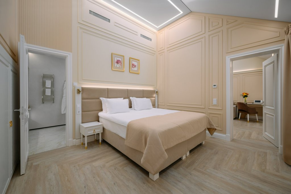 Superior Suite mit Balkon und mit Blick Amk Montis Club 5* Butik-Hotel