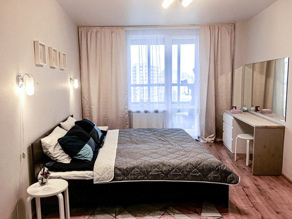 Vierer Apartment 1 Schlafzimmer mit Blick Дизайнерские Апартаменты Альмерия в Санкт-Петербурге