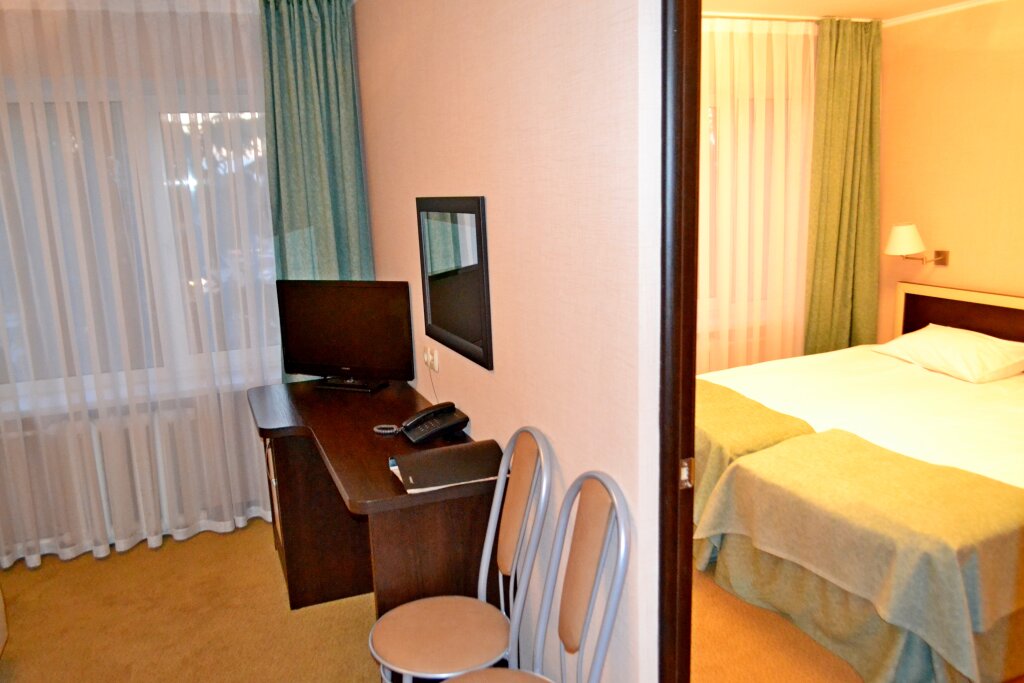2 Bedrooms Superior room with city view Turist Hotel