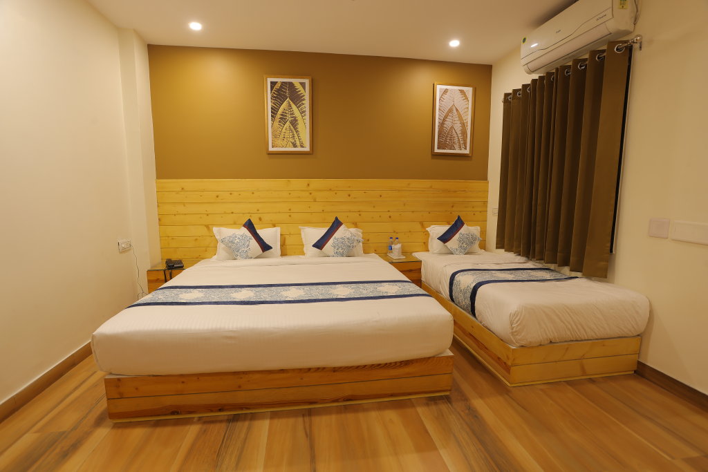 Premium Triple room with view The Grand Uddhav Hotel