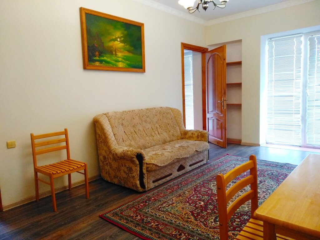 Superior Family room with balcony and with view Yasin Guest House
