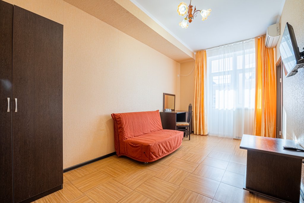 Supérieure double chambre avec balcon Vozrozhdenie Hotel