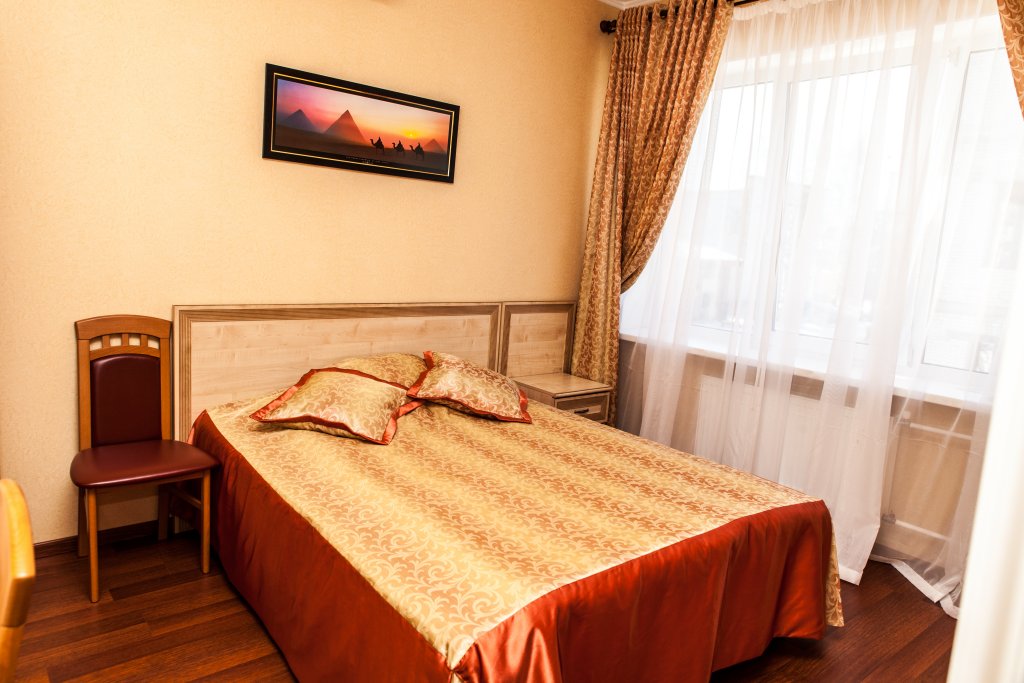 Standard Double room Hotel Karavan