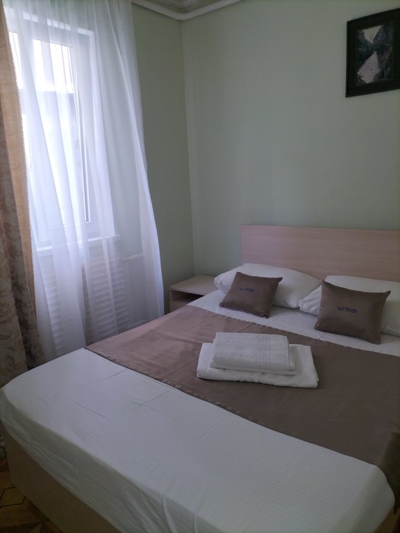 Standard Vierer Zimmer 2 Schlafzimmer Angelina ot Travel Hotels Anturazh Guest house