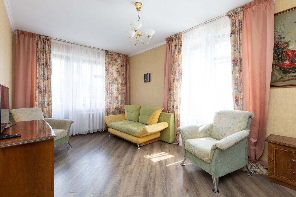 Apartment Two-room apartment Teatralnaya 13