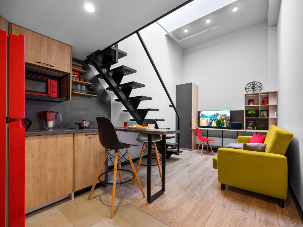 Suite TWO CITIES Dizaynerskiy Loft V Maryino Apartments